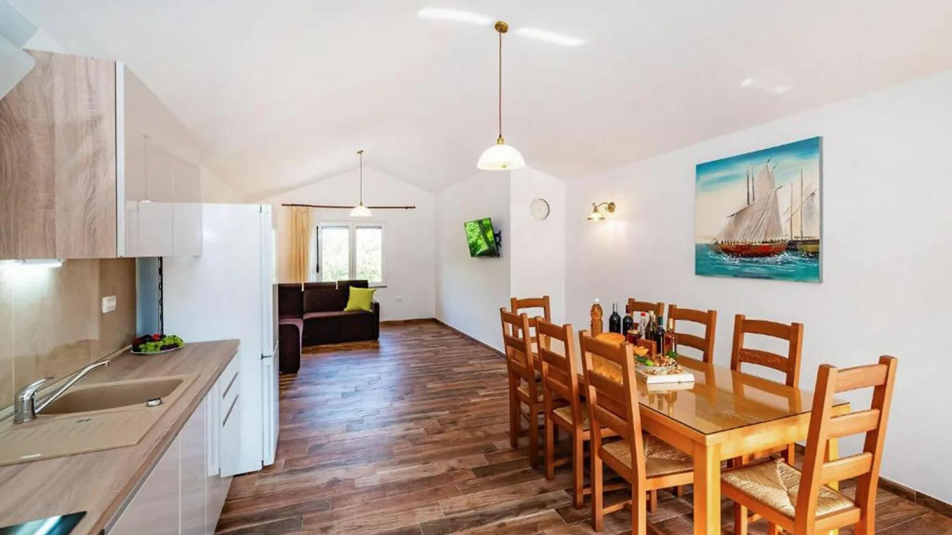 3 Bedroom Gorgeous Apartment In Seline